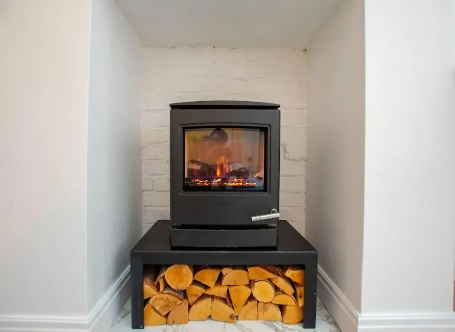 Sophisticated Home With Beautiful & Large Garden Cardiff Semesterbostad
